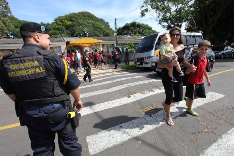 Vem aí SEGURANÇA nas Escolas de MINAS GERAIS