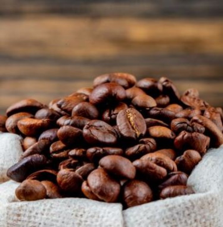 O preço do café arábica caiu nesta quarta-feira (6)