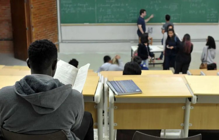 Prazo para envio de informações de matrículas dos estudantes é até 8 de março.