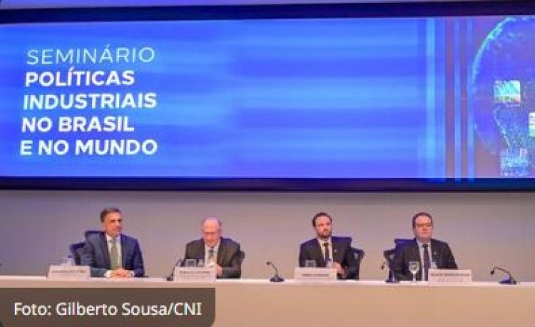 Brasil Enfrenta Consequências pelo Atraso na Implementação de Política Industrial