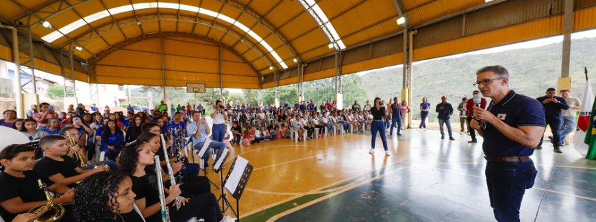 Governo investe em escolas, serviços e desenvolvimento em MINAS GERAIS