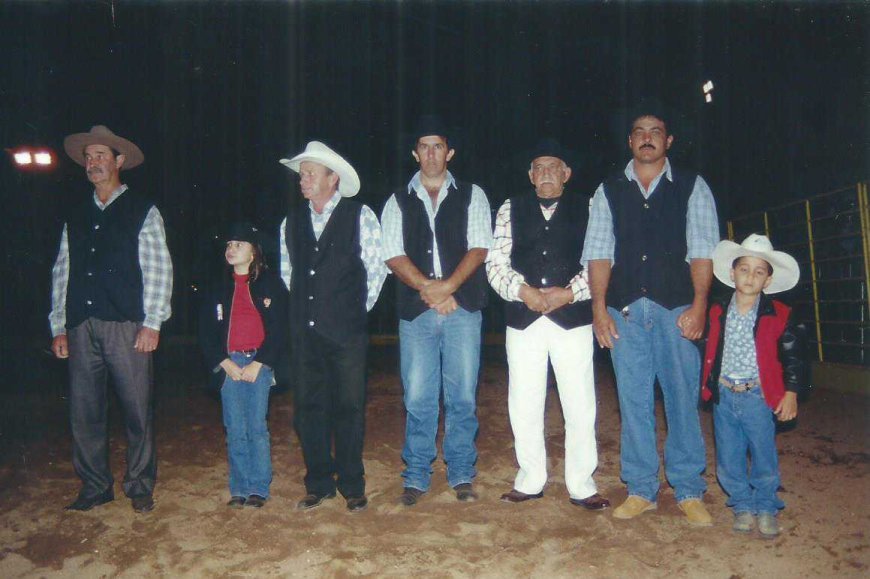 Comissão Organizadora na arena do Rodeio dos Cavaleiros 1999