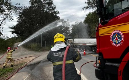 Colisão entre carreta e Jeep mobiliza Bombeiros no Sudoeste de Minas